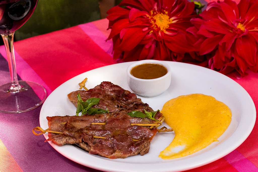 Saltimbocca Poção Brotas